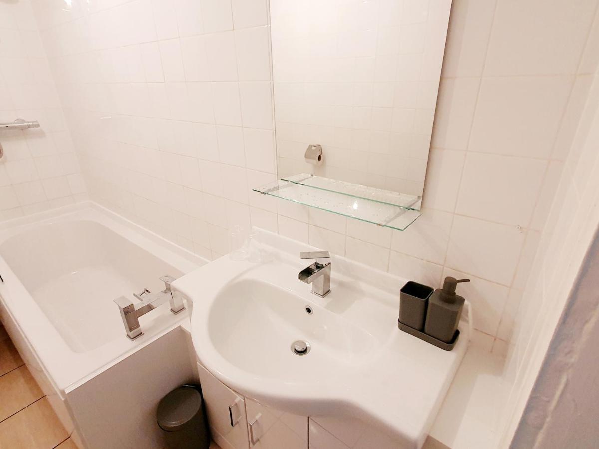 Station Apartment Белсхилл Экстерьер фото
