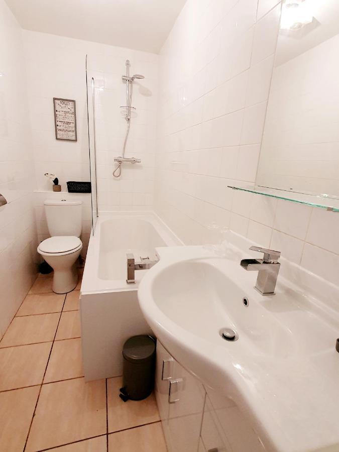 Station Apartment Белсхилл Экстерьер фото